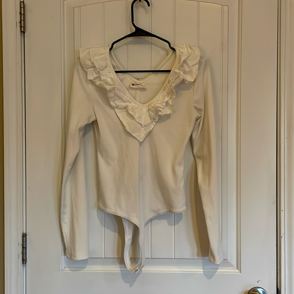 The impeccable Pig large winter whit body suit with ruffle neckline
